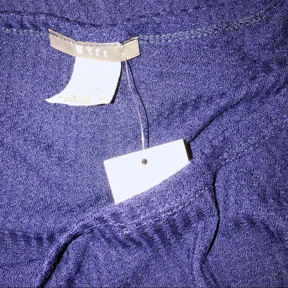 Gyft large NWT waffle knit cozy tie front blue top - Picture 3 of 4